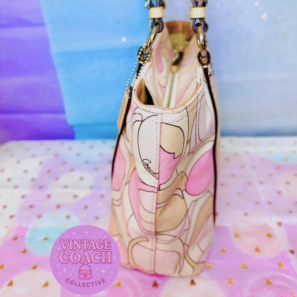 Sold - Picture 3 of 9